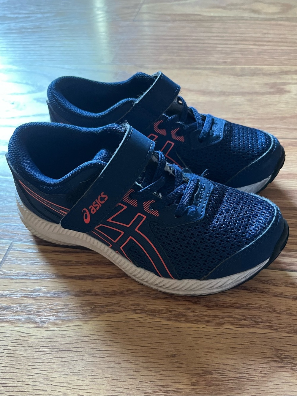 ASICS Kids Navy with Pink Accent Hook-and-Loop Sneakers